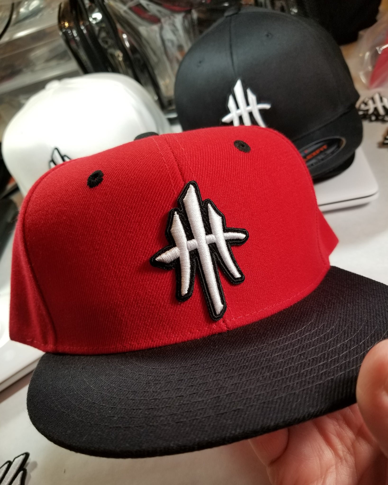 HustleHardUSA Red & Black Decky Lid